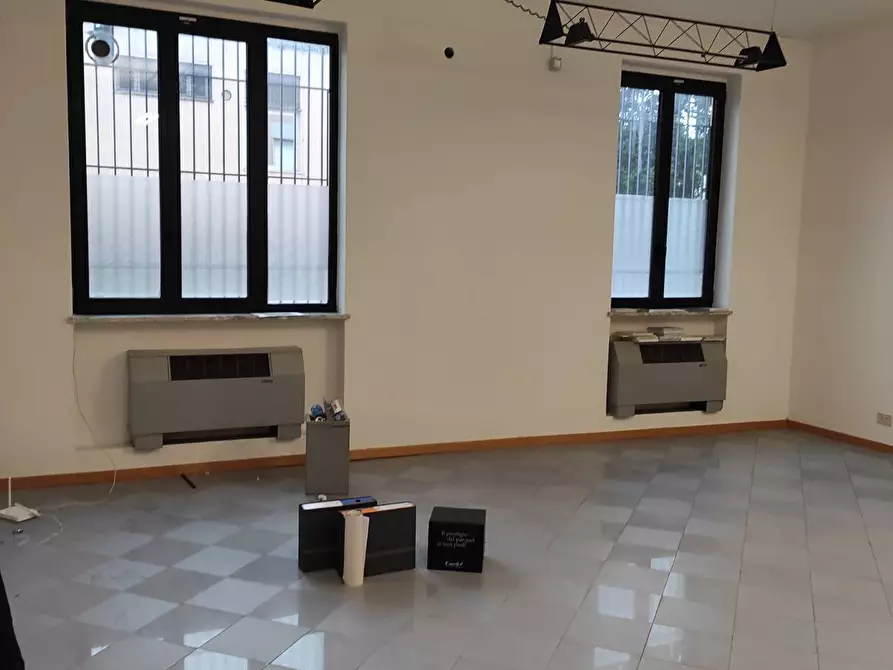 Immagine 7 di Ufficio in affitto  in Via Pisana a Lucca