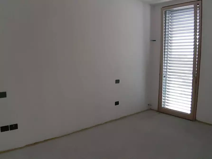 Immagine 9 di Appartamento in vendita  in Via Dell' Aeroporto a Pisa