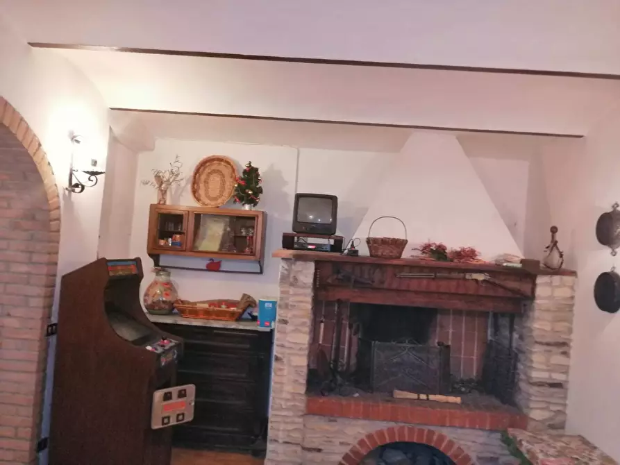 Immagine 2 di Casa indipendente in vendita  in via di mezzo a Peccioli