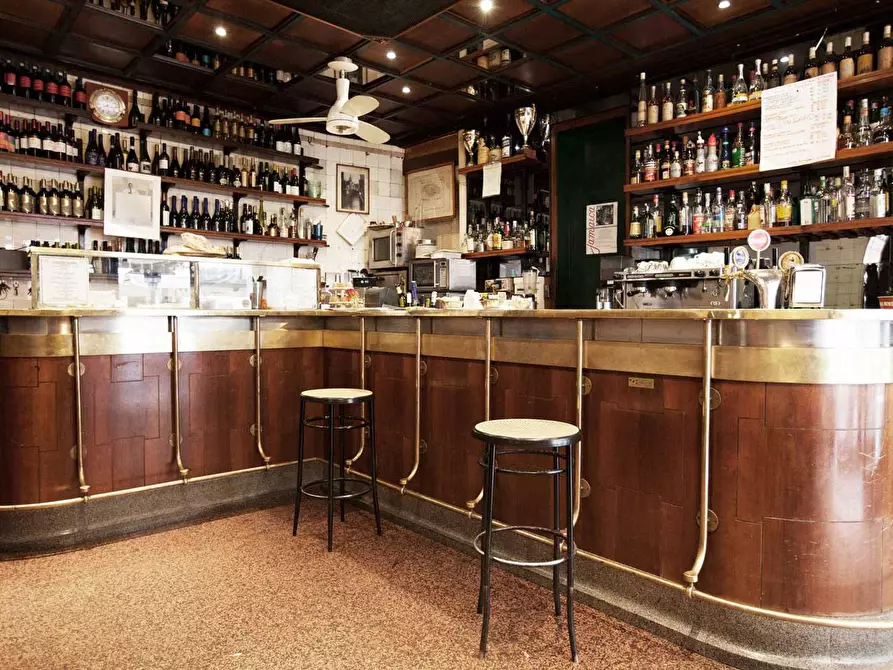 Immagine 2 di Attività commerciale in vendita  in via dei condotti a San Giuliano Terme