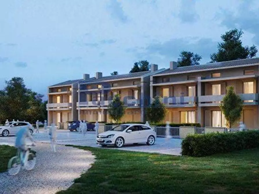 Immagine 4 di Appartamento in vendita  in via statale abetone a San Giuliano Terme