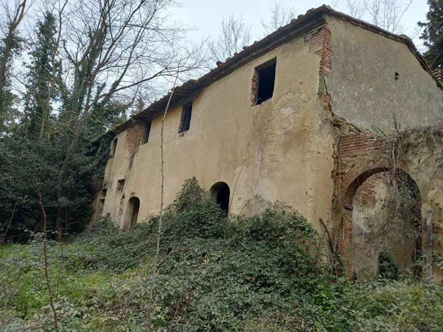 Immagine 1 di Casa indipendente in vendita  in Via Belvedere a Crespina Lorenzana