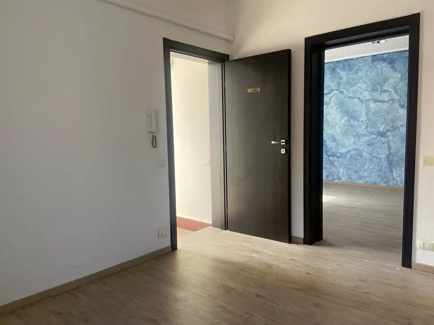 Immagine 7 di Ufficio in affitto  in Via Lamarmora a Livorno
