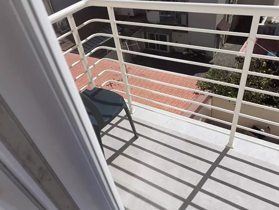 Immagine 14 di Attività commerciale in vendita  in via Mazzini a Camaiore