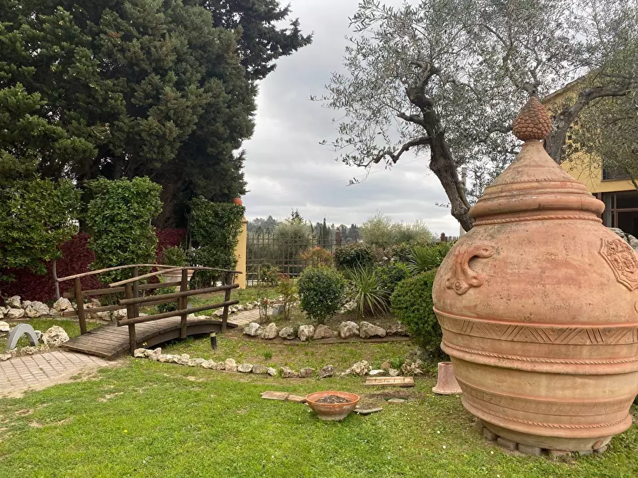 Immagine 3 di Attività commerciale in vendita  a Montopoli In Val D'arno