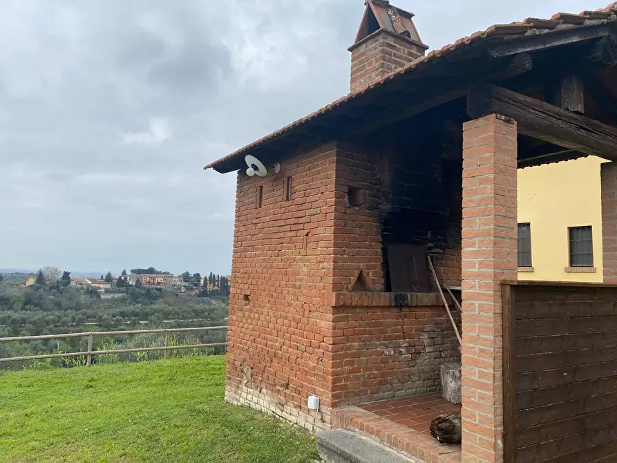 Immagine 2 di Attività commerciale in vendita  a Montopoli In Val D'arno