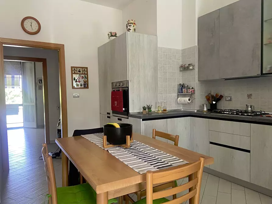 Immagine 5 di Appartamento in vendita  in Via Niccolo' Tommaseo a Livorno