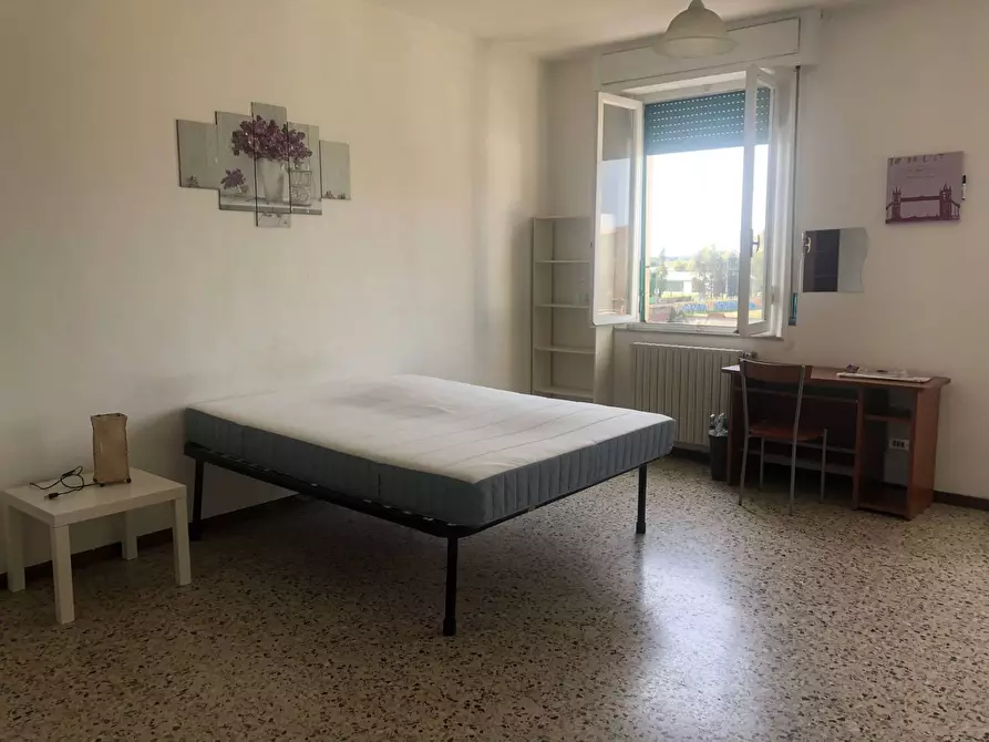 Immagine 7 di Camera in affitto  in Lungarno Sidney Sonnino a Pisa