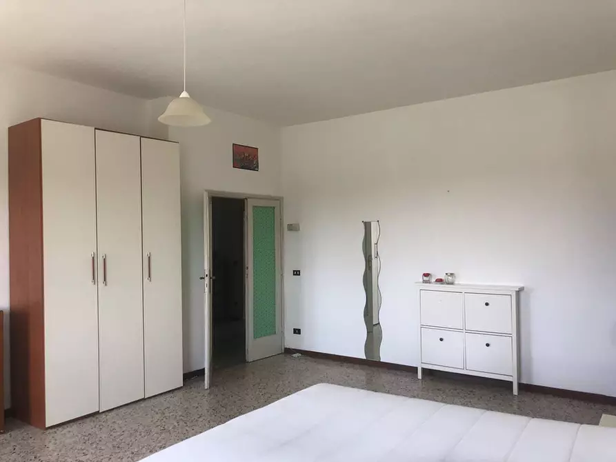 Immagine 11 di Camera in affitto  in Lungarno Sidney Sonnino a Pisa