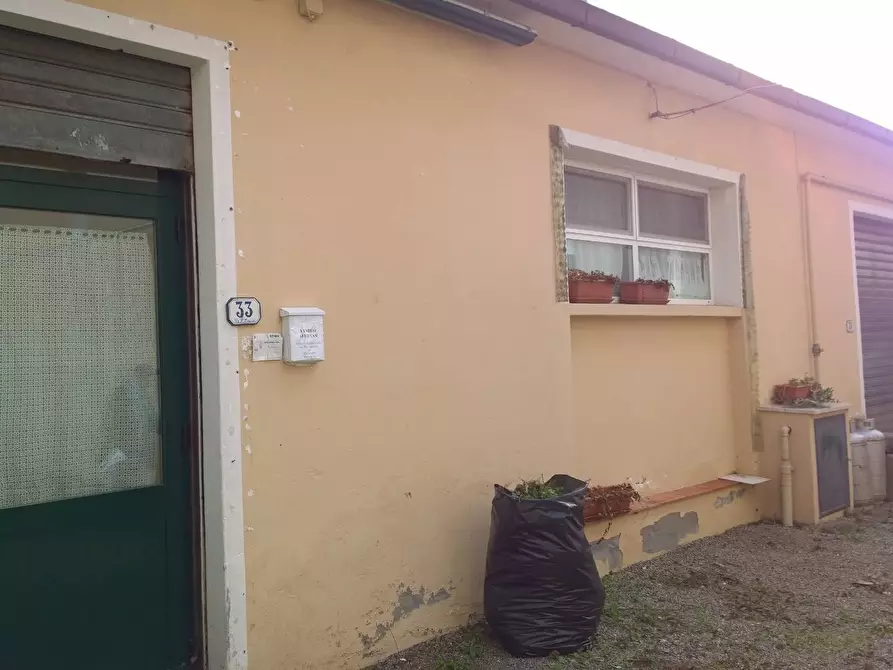 Immagine 2 di Attività commerciale in vendita  in Via Giuseppe Di Vittorio a Ponsacco