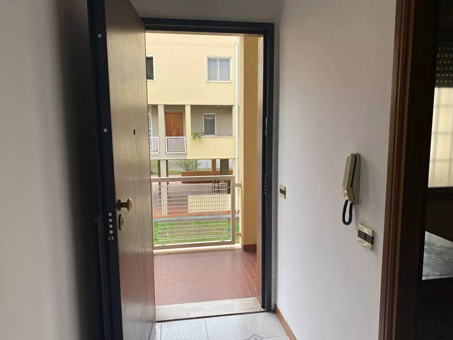 Immagine 2 di Appartamento in vendita  in Via Giorgio Amendola a Pontedera