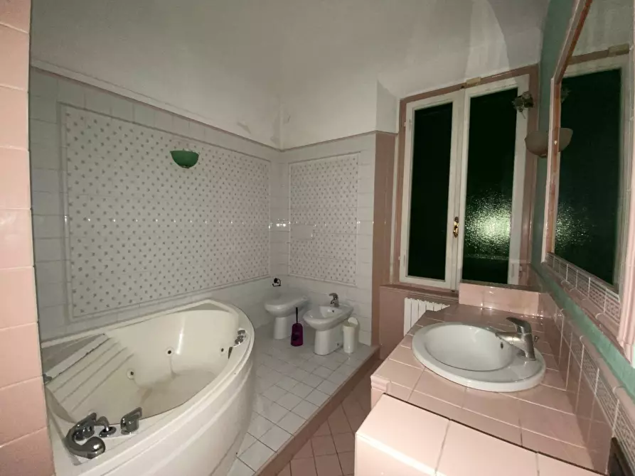 Immagine 19 di Casa indipendente in vendita  in Via Roma a Pontedera