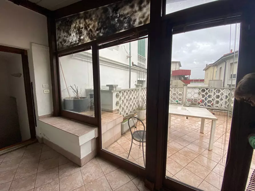 Immagine 21 di Casa indipendente in vendita  in Via Roma a Pontedera
