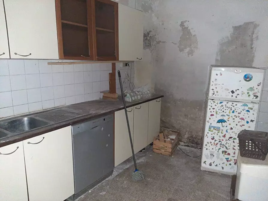 Immagine 1 di Casa indipendente in vendita  in corso matteotti a Cascina