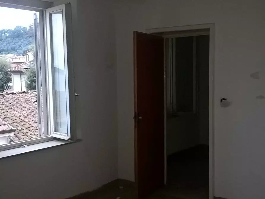 Immagine 6 di Casa indipendente in vendita  in Bozzano a Massarosa