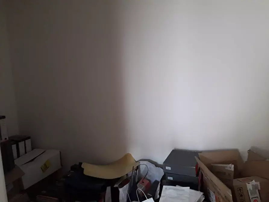 Immagine 9 di Ufficio in vendita  in toscoromagnola a Cascina