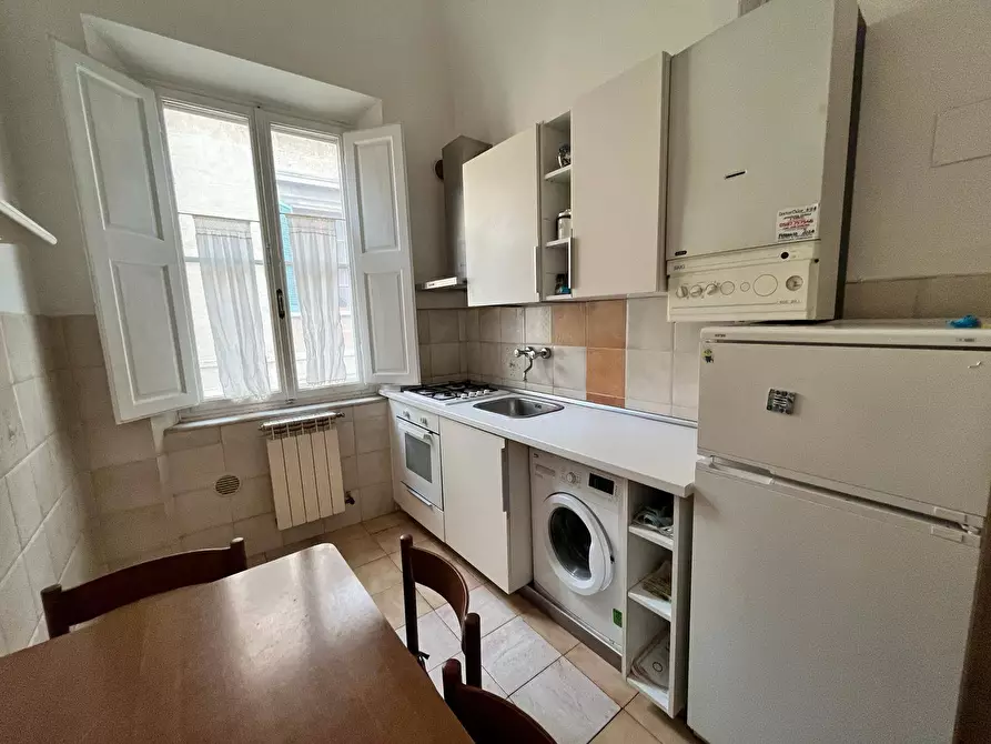 Immagine 11 di Appartamento in vendita  in Piazza Santa Caterina a Pisa