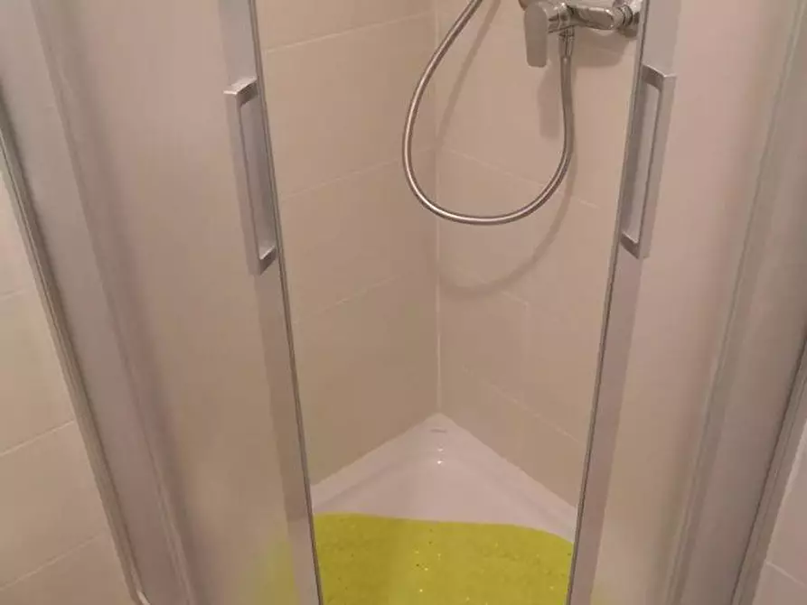 Immagine 10 di Appartamento in vendita  in via giuseppe mazzini a Buti