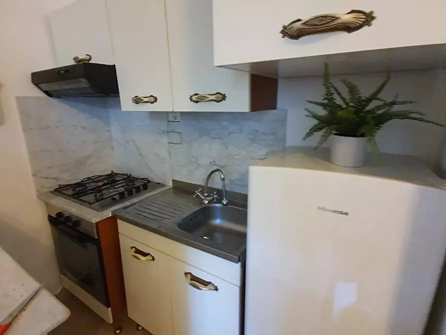 Immagine 6 di Appartamento in affitto  in via dei Lecci a Viareggio