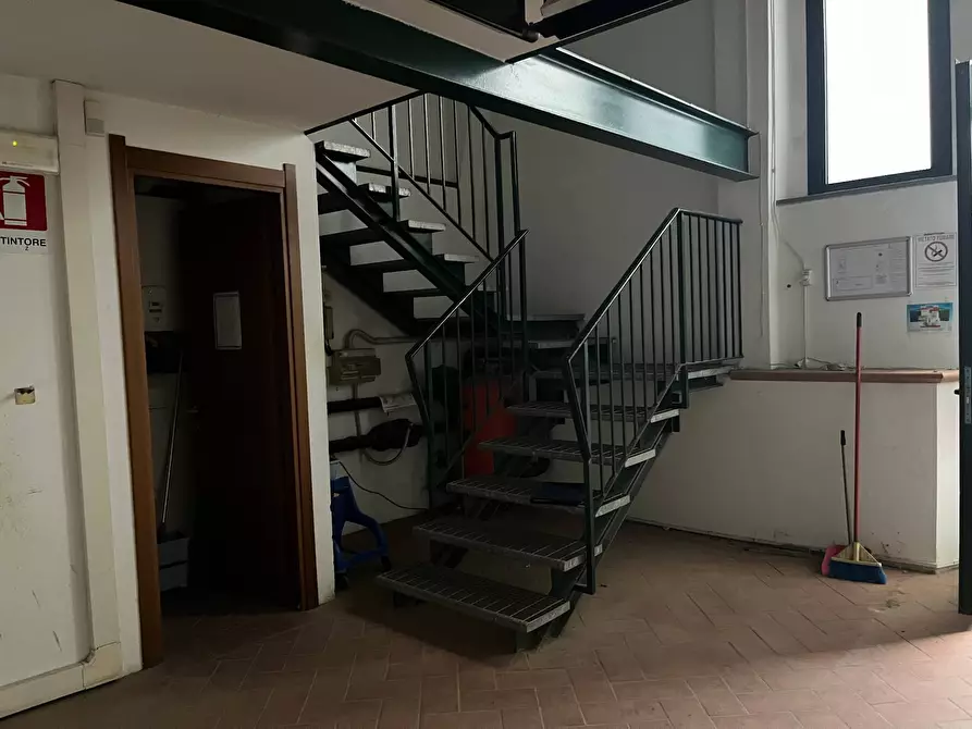 Immagine 6 di Magazzino in affitto  in Via La Nunziatina a Pisa