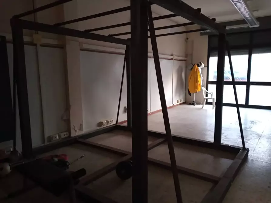 Immagine 2 di Attività commerciale in affitto  in Via Toscoromagnola a Pontedera