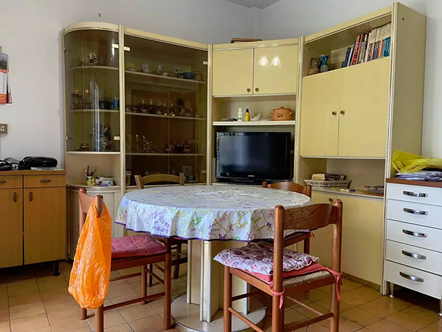 Immagine 1 di Appartamento in vendita  in Via Toscana a Livorno