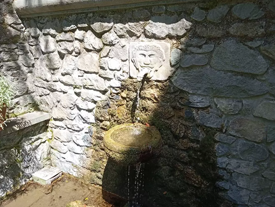 Immagine 6 di Villetta a schiera in vendita  in via di lima a Bagni Di Lucca