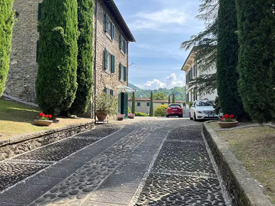 Immagine 3 di Villetta a schiera in vendita  in via di lima a Bagni Di Lucca