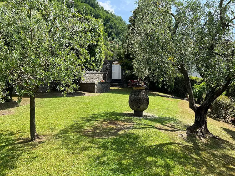 Immagine 9 di Villetta a schiera in vendita  in via di lima a Bagni Di Lucca