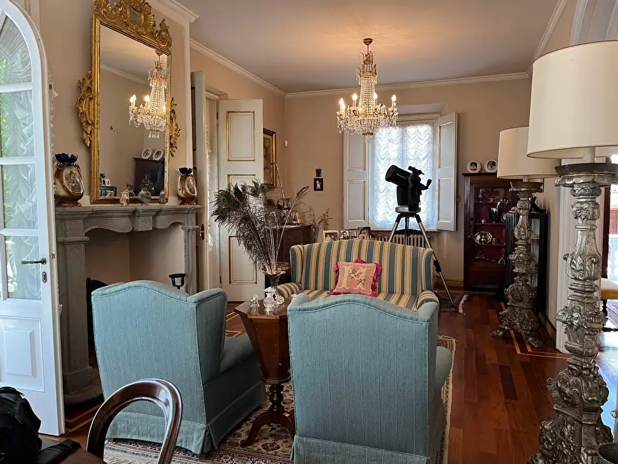 Immagine 16 di Villetta a schiera in vendita  in via di lima a Bagni Di Lucca