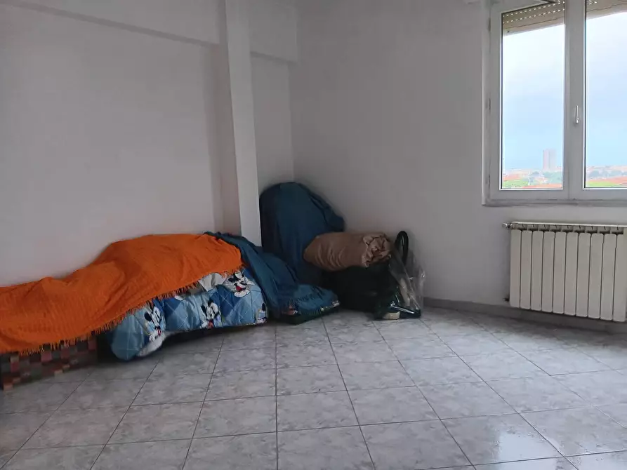 Immagine 8 di Appartamento in vendita  in Via Settembrini a Livorno