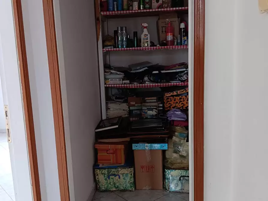 Immagine 14 di Appartamento in vendita  in Via Settembrini a Livorno