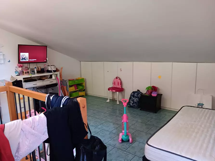 Immagine 20 di Appartamento in vendita  in Via degli Ulivi a Collesalvetti