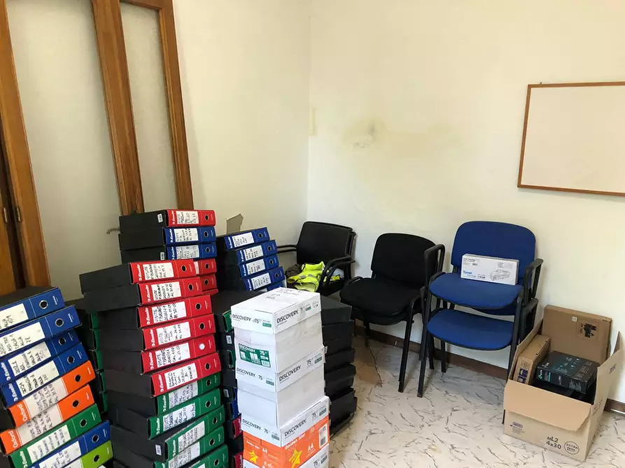 Immagine 5 di Ufficio in affitto  in via tosco romagnola a Cascina