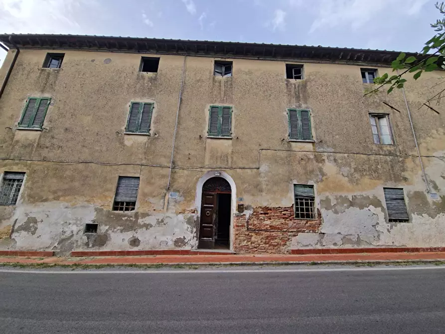 Immagine 1 di Casa indipendente in vendita  in Via Bugallo a Crespina Lorenzana