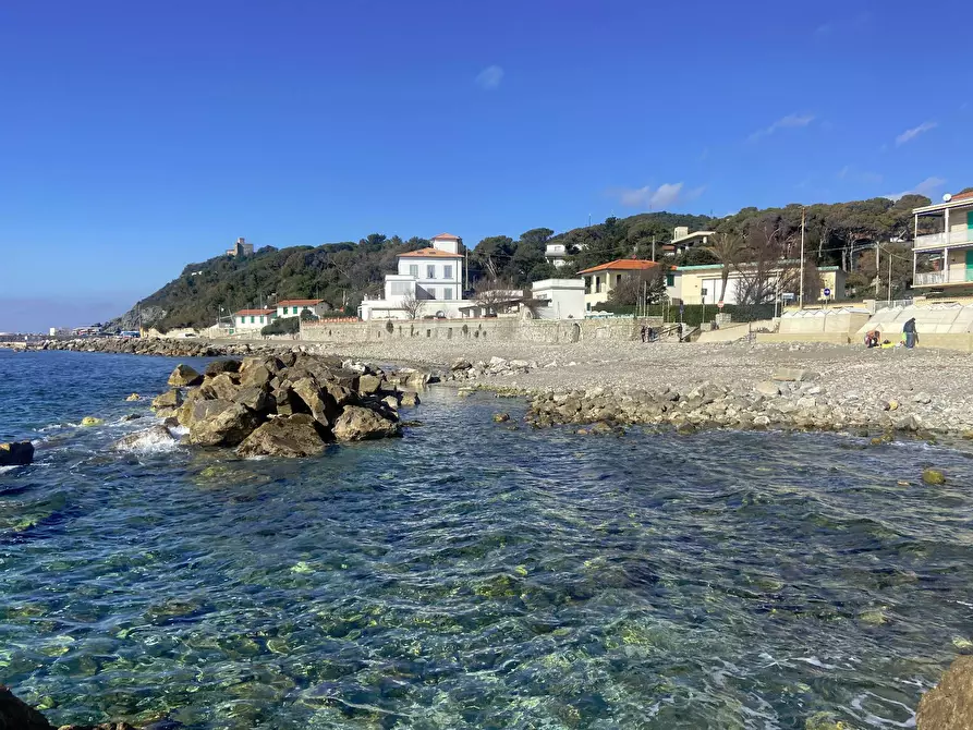 Immagine 1 di Appartamento in affitto  in Via Del Rosmarino a Livorno