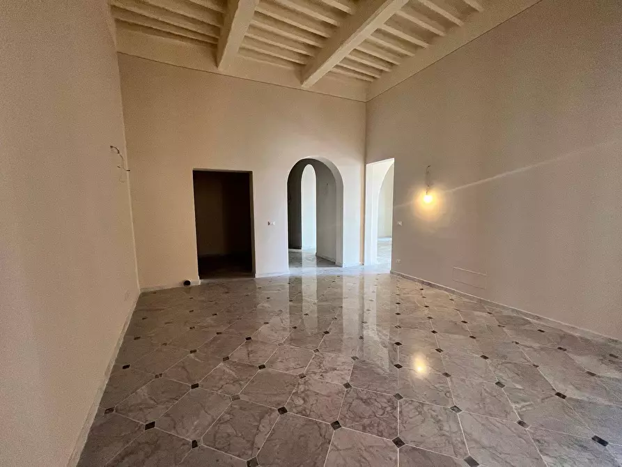 Immagine 5 di Appartamento in vendita  in piazza garibaldi a Pisa