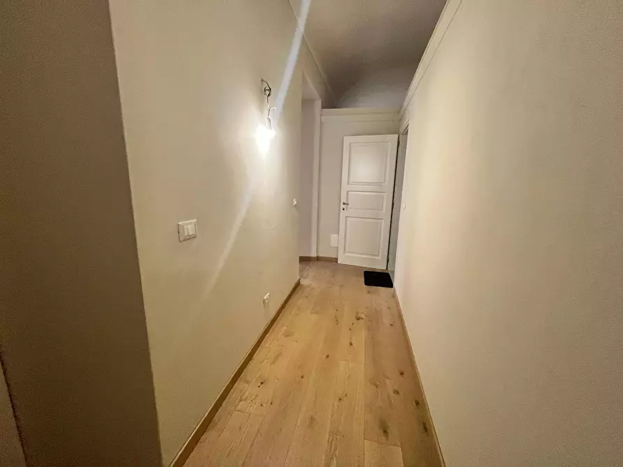 Immagine 16 di Appartamento in vendita  in piazza garibaldi a Pisa