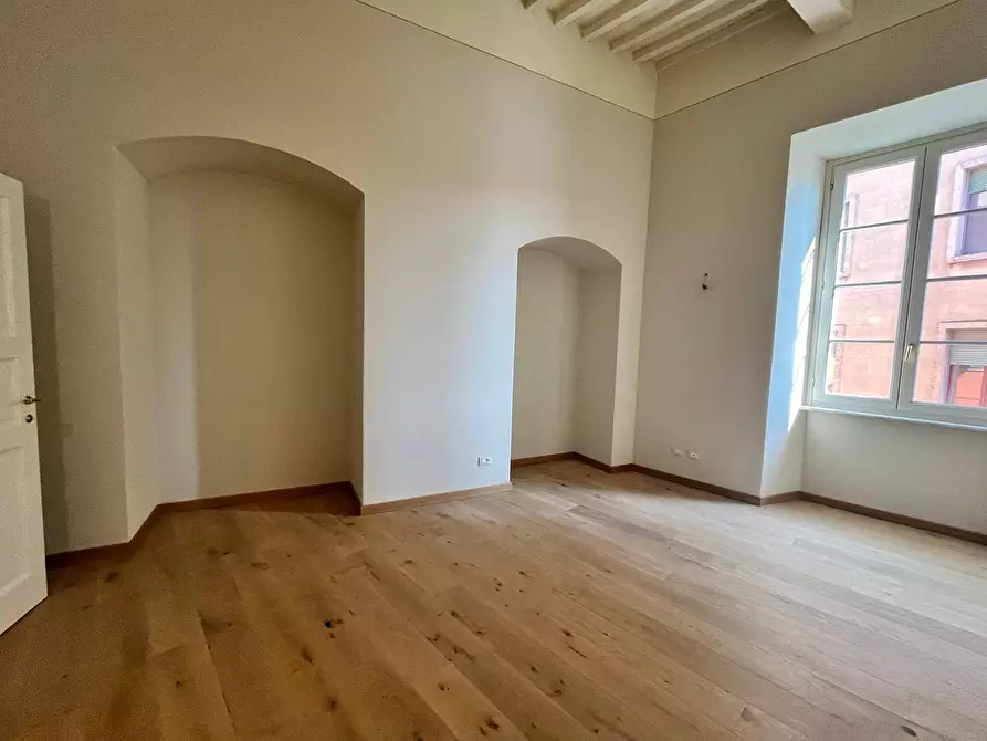 Immagine 19 di Appartamento in vendita  in piazza garibaldi a Pisa