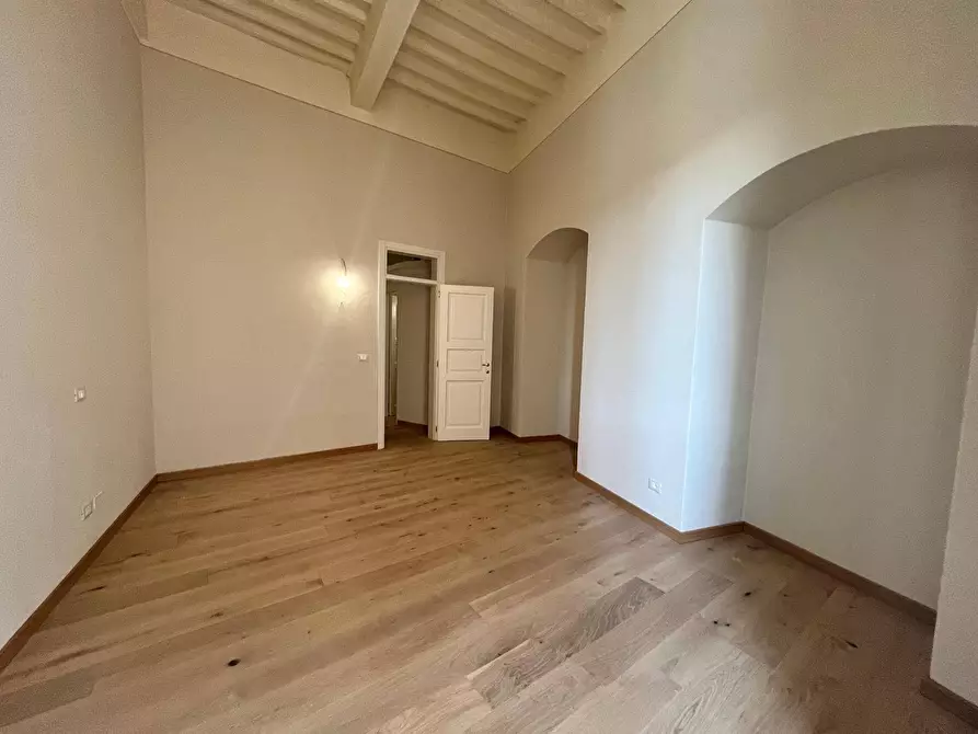 Immagine 20 di Appartamento in vendita  in piazza garibaldi a Pisa