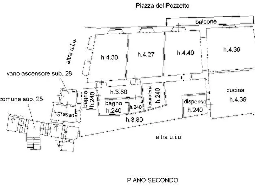 Immagine 21 di Appartamento in vendita  in piazza garibaldi a Pisa