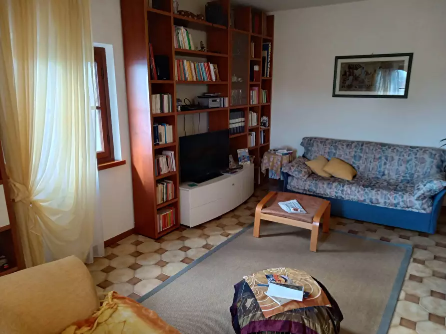 Immagine 16 di Villetta a schiera in vendita  in porcari a Porcari