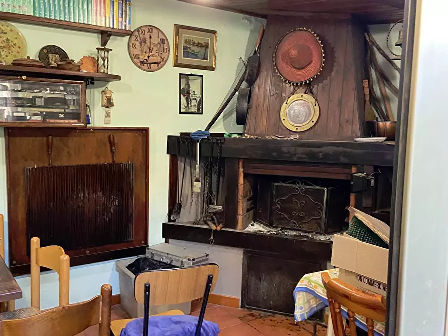 Immagine 28 di Casa indipendente in vendita  in Piazza Santi Pietro E Paolo a Livorno