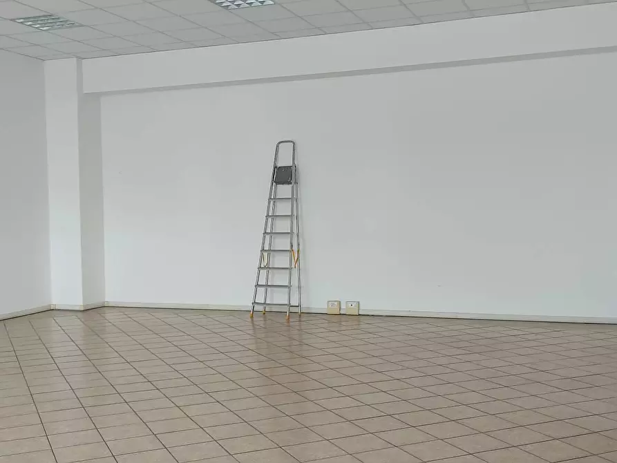 Immagine 7 di Ufficio in affitto  in Via S. Orlando a Livorno