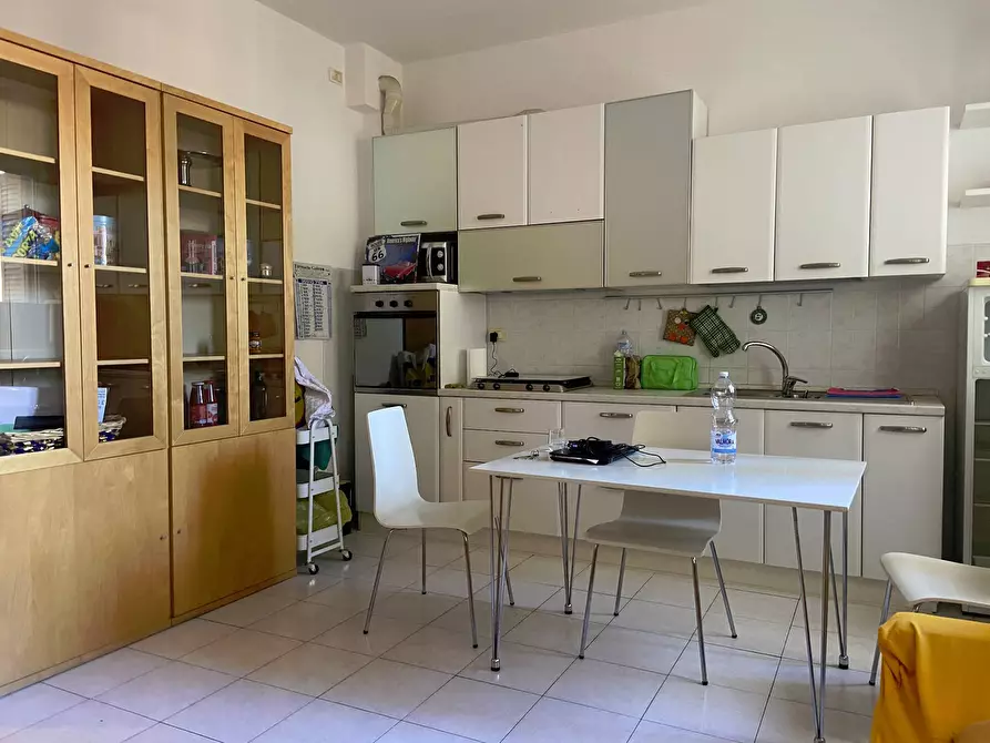 Immagine 4 di Appartamento in affitto  in Piazza Venti Settembre a Livorno