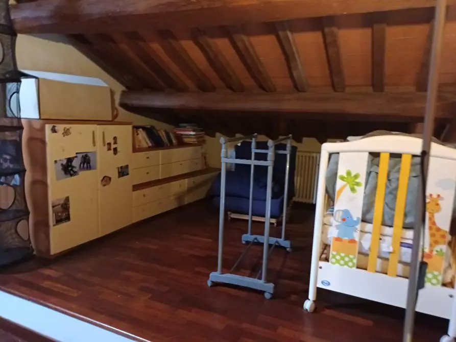 Immagine 11 di Casa indipendente in vendita  in VIA VERDI a San Giuliano Terme