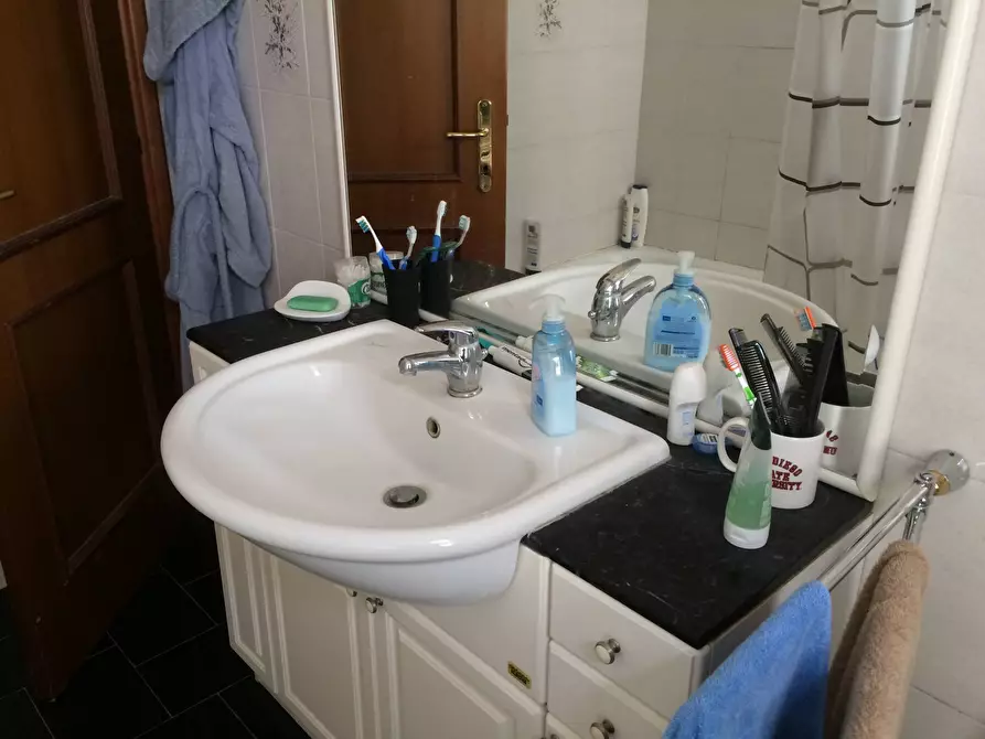 Immagine 8 di Appartamento in vendita  in Via xxiv maggio a Pisa