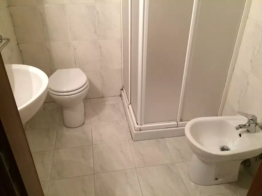 Immagine 6 di Appartamento in vendita  in via xxiv maggio a Pisa