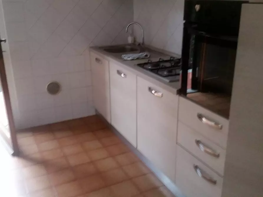 Immagine 3 di Appartamento in vendita  in Viale Giovanni Pisano a Pisa