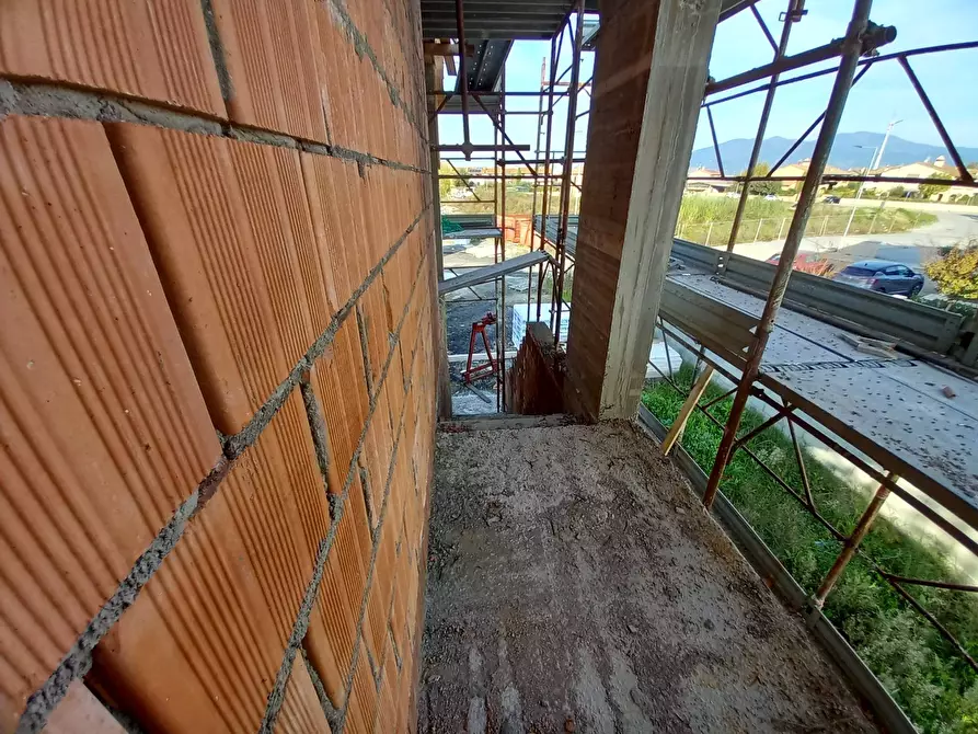 Immagine 9 di Casa indipendente in vendita  in Via del popolo a Pontedera